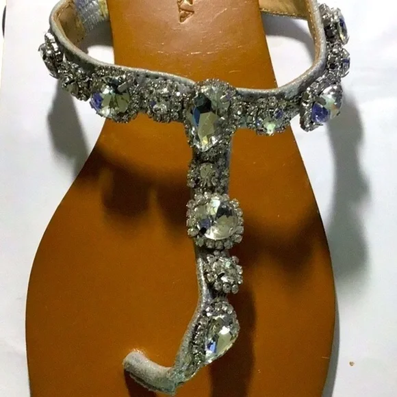 NWT Badgley Mischka Silver Crystal Jeweled Flat Sandals Size 8M - Picture 13 of 13